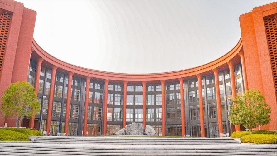 择校指南！2024年南京国际高中解析！学费、课程、入学要求大盘点！