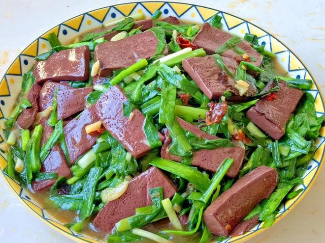 清明后养肝黄金期，多吃4种“养肝菜”，养好肝，气血足，显年轻