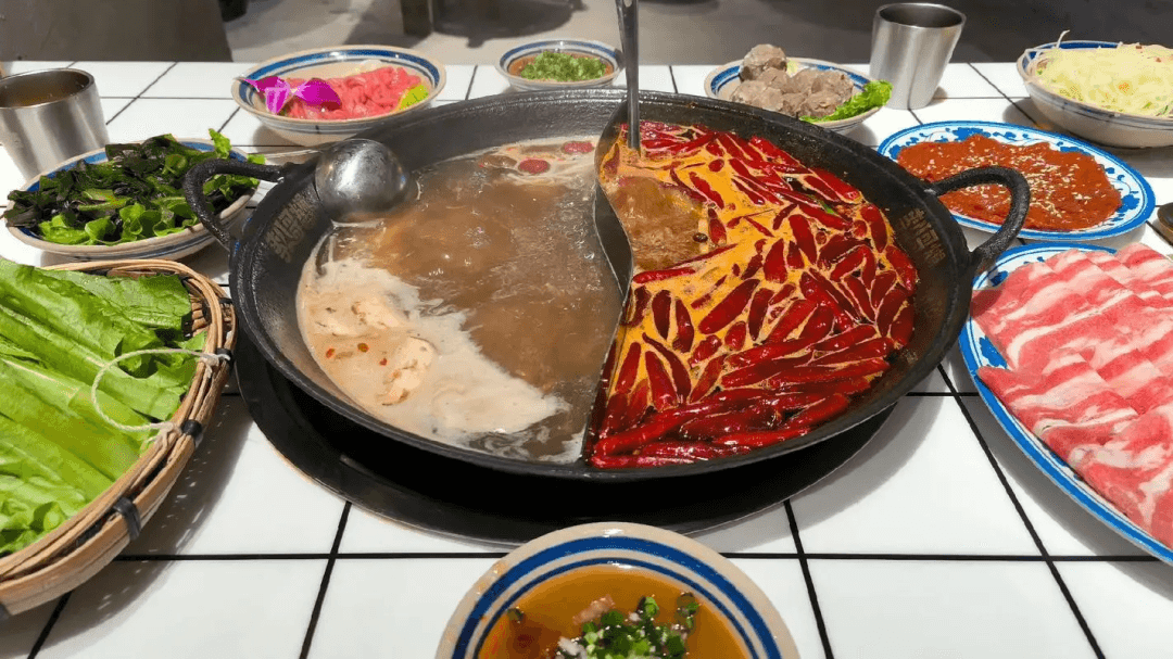火锅知识大全：从底料到食用顺序的全面解析