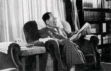 冰血长歌：抗美援朝背后的战略博弈