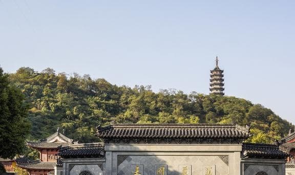 江苏镇江必游三大景点，其中有《白蛇传》水漫的金山寺，你去过吗