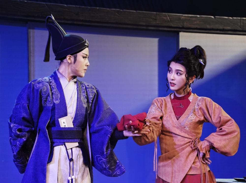 浙江小百花越剧院：传统戏曲的现代演绎先锋