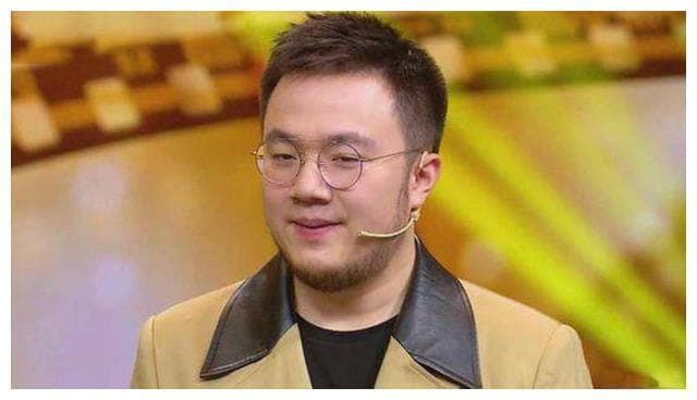 王博谷：嫁相差7岁的演员巴图，婚后孕育两子，风光背后饱含辛酸