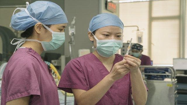 一年上百次静脉注射：血友病患者不可承受之痛，沉重的针头负担如何解