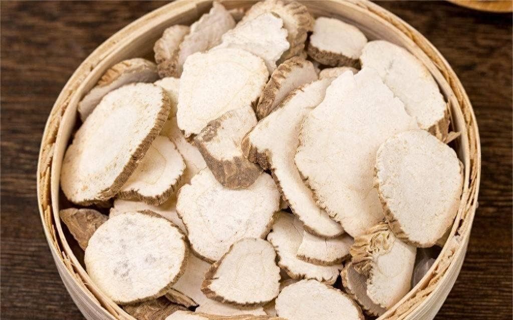 卤水中的“香料之花”—白芷，学会这5点，能解决不同食材的腥味