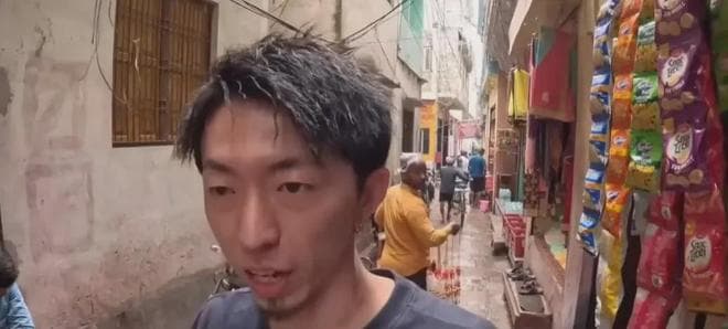 文化冲击！日本旅行博主在印度瓦拉纳西的奇异体验令人瞠目结舌