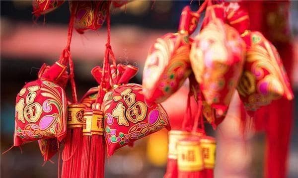 春节习俗：除夕为什么要开灯到天亮，除夕夜点灯有什么讲究？