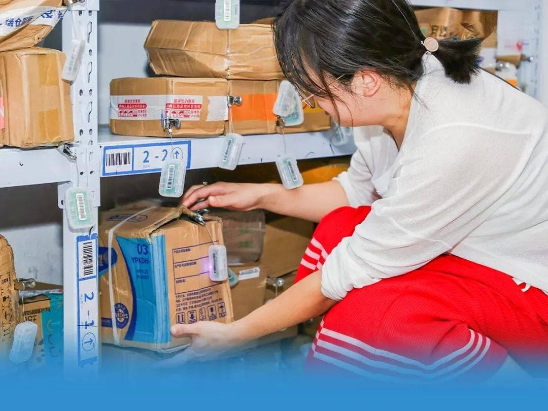 取快递一键亮灯！上海菜鸟驿站首批使用“智能灯条”