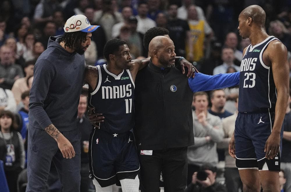 NBA严重伤病潮：单日7人伤退+库里崴脚 独行侠连遭沉重打击
