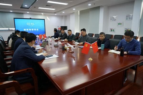民航上海监管局与金鹏航开展节前安全工作交流
