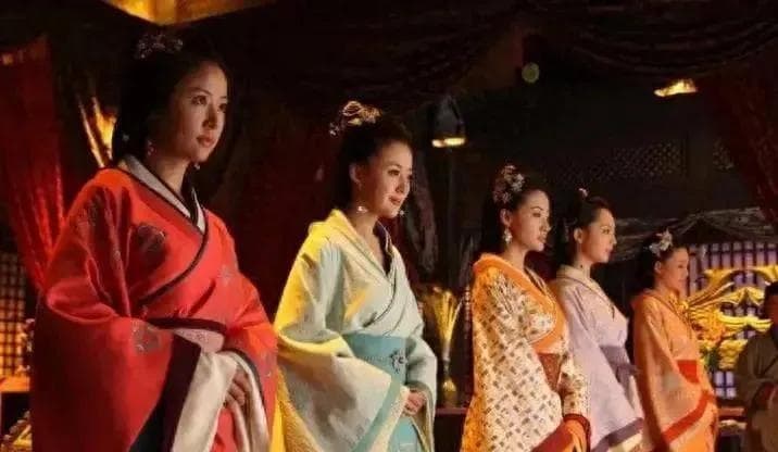 三宫六院七十二妃：中国古代宫廷文化的瑰宝与当代社会的启示