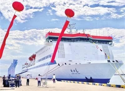 “棒棰岛”号抵津 天津至大连客滚航线复航：开车带宠物 乘船去大连