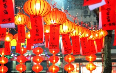 元宵节猜灯谜的历史渊源与文化传承