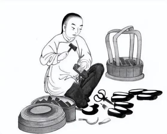 在历史的洪流中，中国古代鞋匠的地位与影响是如何变化的？