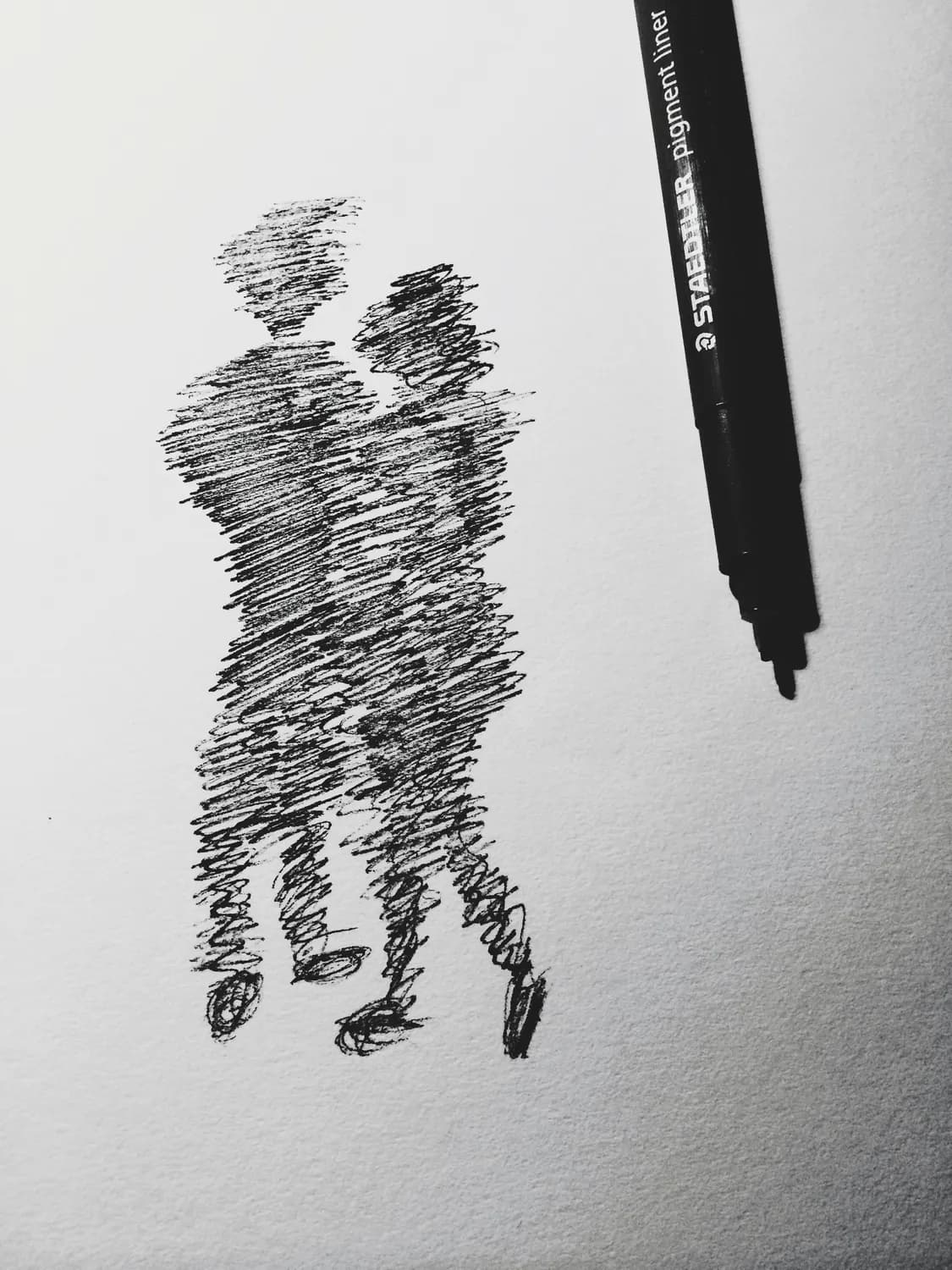 如何通过身材描写塑造魅力角色？