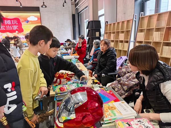 学院路街道多个社区积极开展多样居民活动
