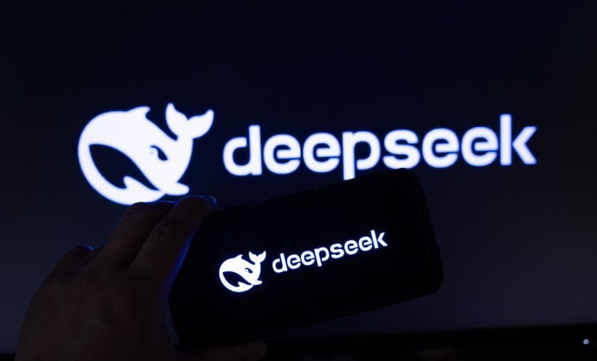 DeepSeek R1登顶App Store，科技巨头市值蒸发6000亿