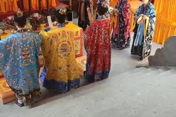 东北民俗文化中的仪式与信仰探索