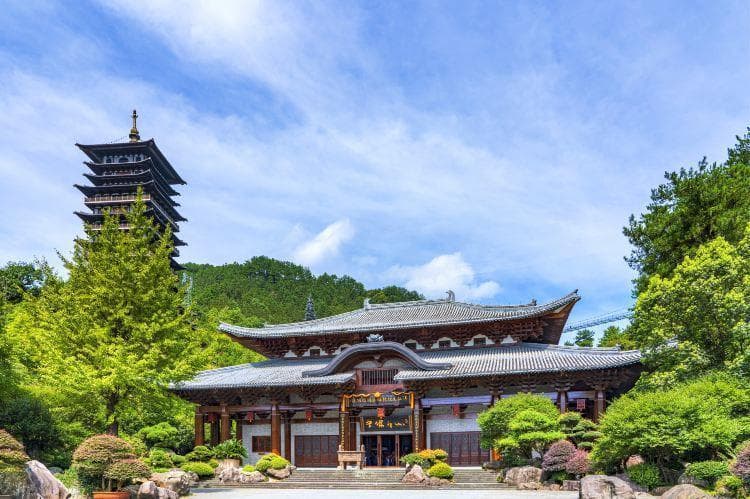 开化根宫佛国文化旅游区游玩攻略：门票、开放时间及周边住宿美食推荐
