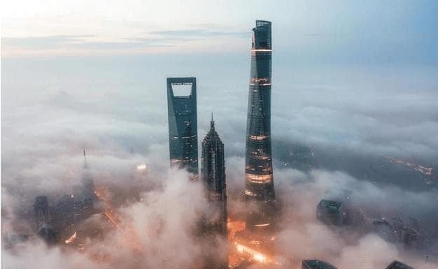 九紫离火运下，2025年这些行业藏着普通人的致富密码！