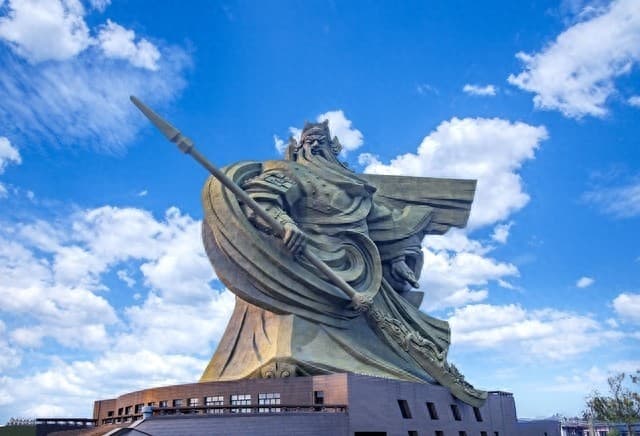 关羽：从历史走来，为何能让世世代代顶礼膜拜？