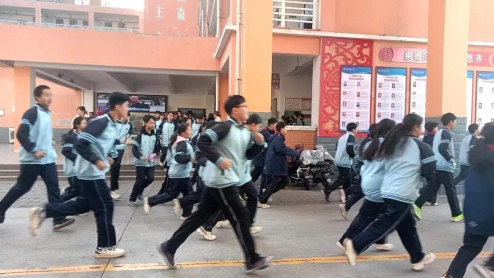 济源示范区各学校开展消防应急疏散演练活动