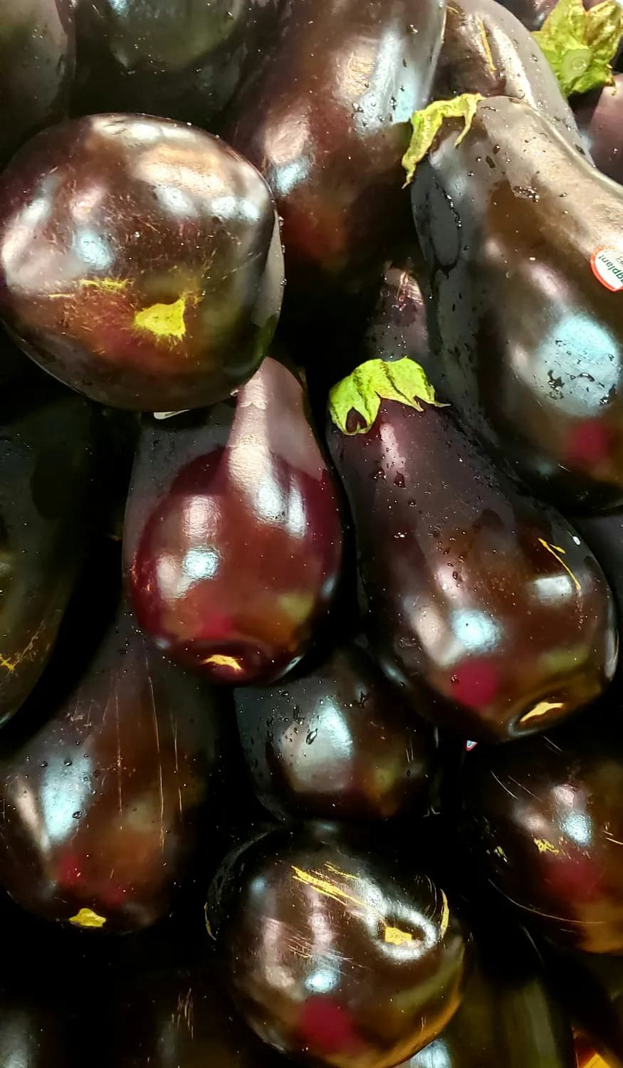 茄子的神奇功效与食用指南
