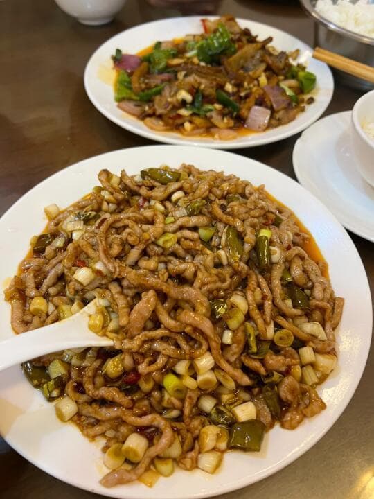 探秘重庆：你不能错过的隐藏美食宝藏地图