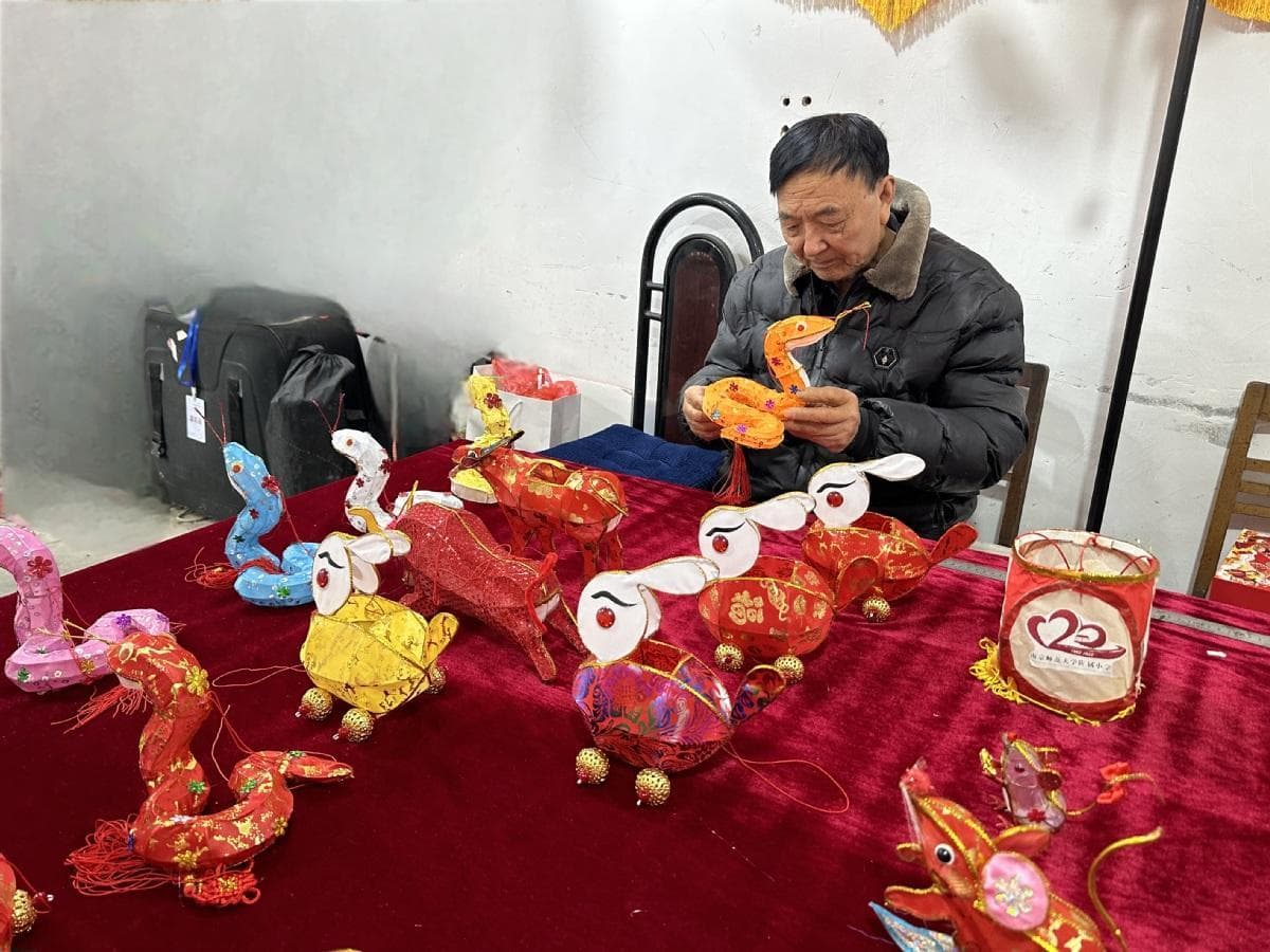 江苏非遗年味浓①|点亮秦淮灯彩，讲述中国故事