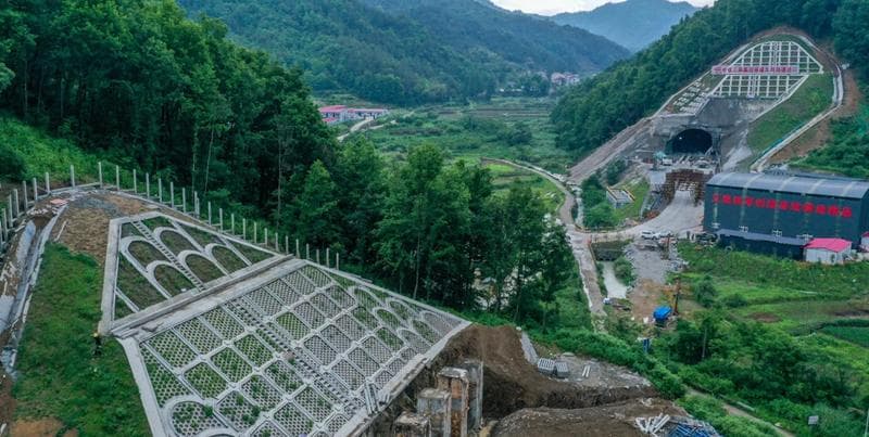 杭温高铁建设绿色生态铁路