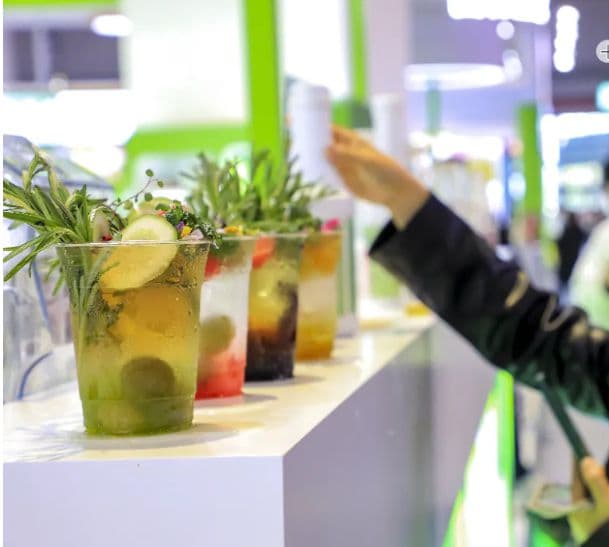 奶茶卷上健康赛道，“没有茶、没有奶”的奶茶何去何从？