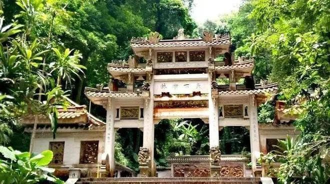 心诚则灵！广东十大古寺，历史悠久，清幽绿意深！你去过哪个？（上）
