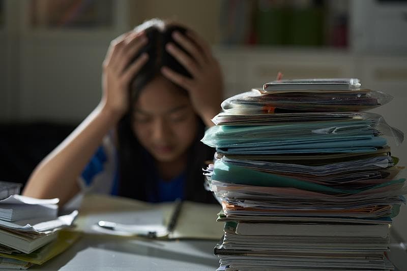 你的孩子不是在发脾气 这些情况可能是抑郁症征兆