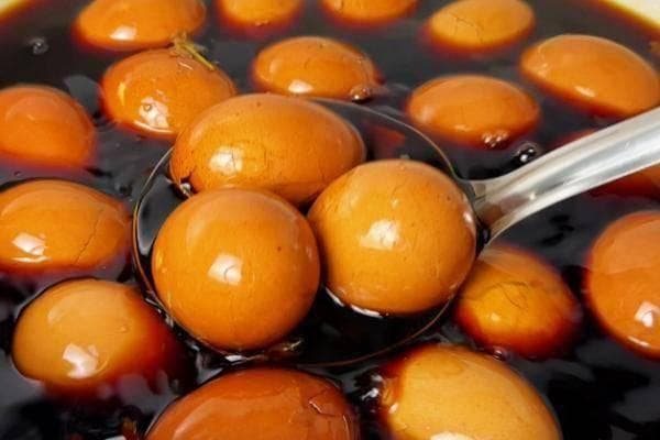 茶叶蛋：传统小吃的魅力与营养价值解析
