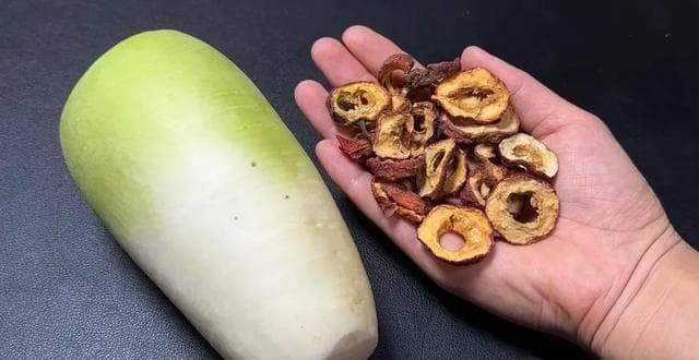 2天告别消化不良：白萝卜山楂的食疗效果