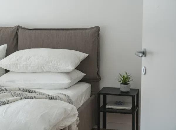 没想到卧室「冷」一点，竟会提高睡眠质量！