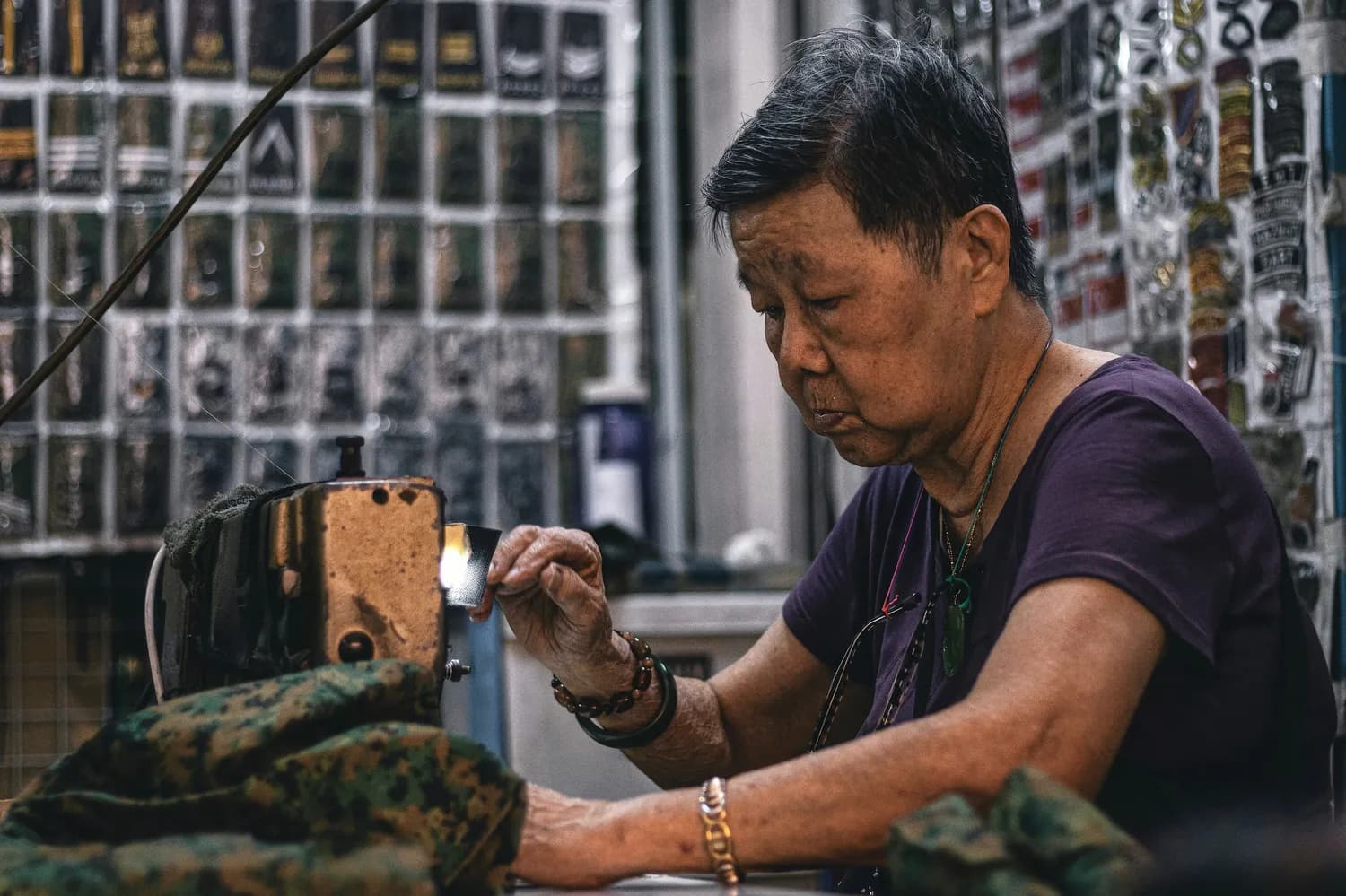 蔚县剪纸：千年技艺装点春节，匠心独运传承文化