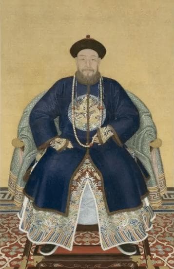 清圣祖登基时有一兄四弟，亲疏各不相同