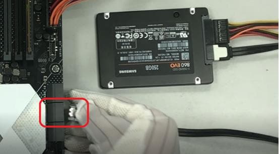计算机无法识别硬盘或SSD？这份故障排除指南请收好