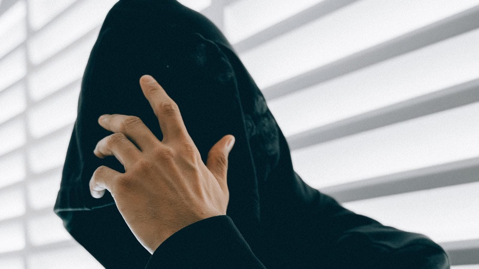 如何设置强密码以防止黑客入侵