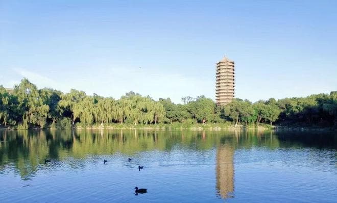 重磅！中国大学最新排名出炉，哈工大位列第十，西安交大仅排19