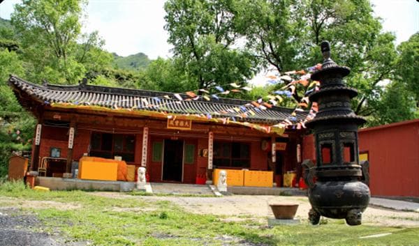 五台山寺院：平安福德普安寺