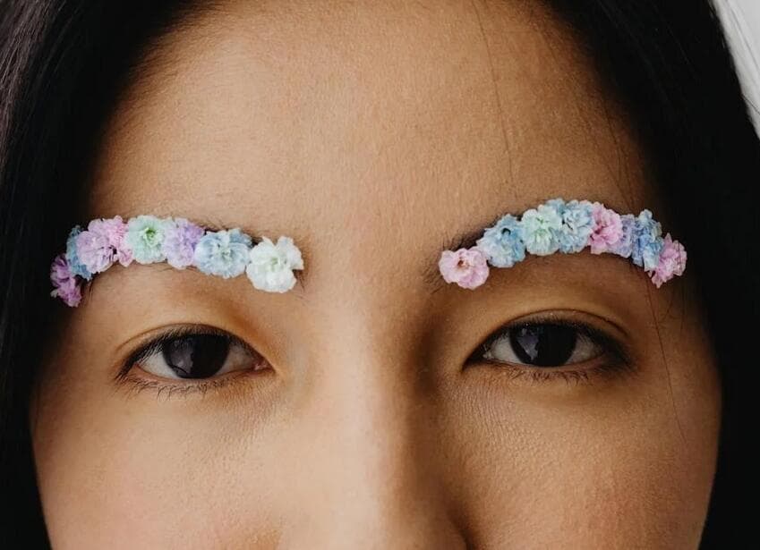 春季眼周围痒是怎么回事?眼睛痒还能做近视手术吗？