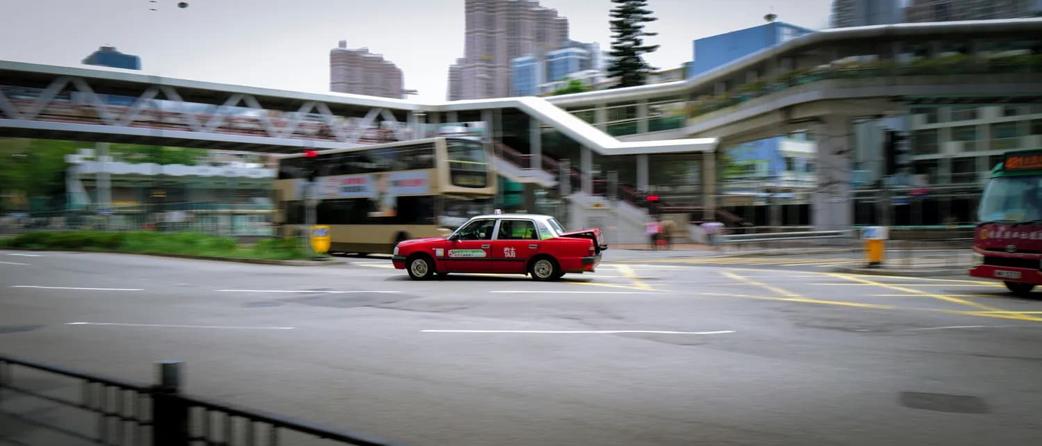 香港叮叮车：百年传承与现代创新的完美融合