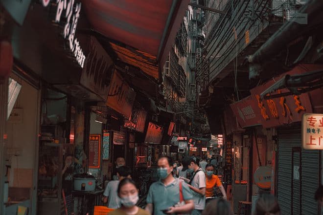 “躺平”or“奋斗”？城中村居住环境如何重塑毕业生就业观