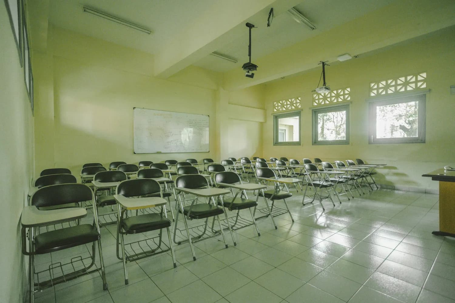 东北育才学校：如何培养拔尖创新人才？