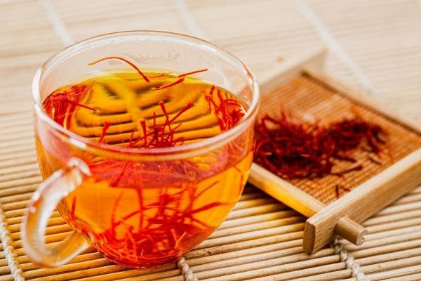 体寒湿气重能喝藏红花吗？藏红花是伤肝还是养肝？