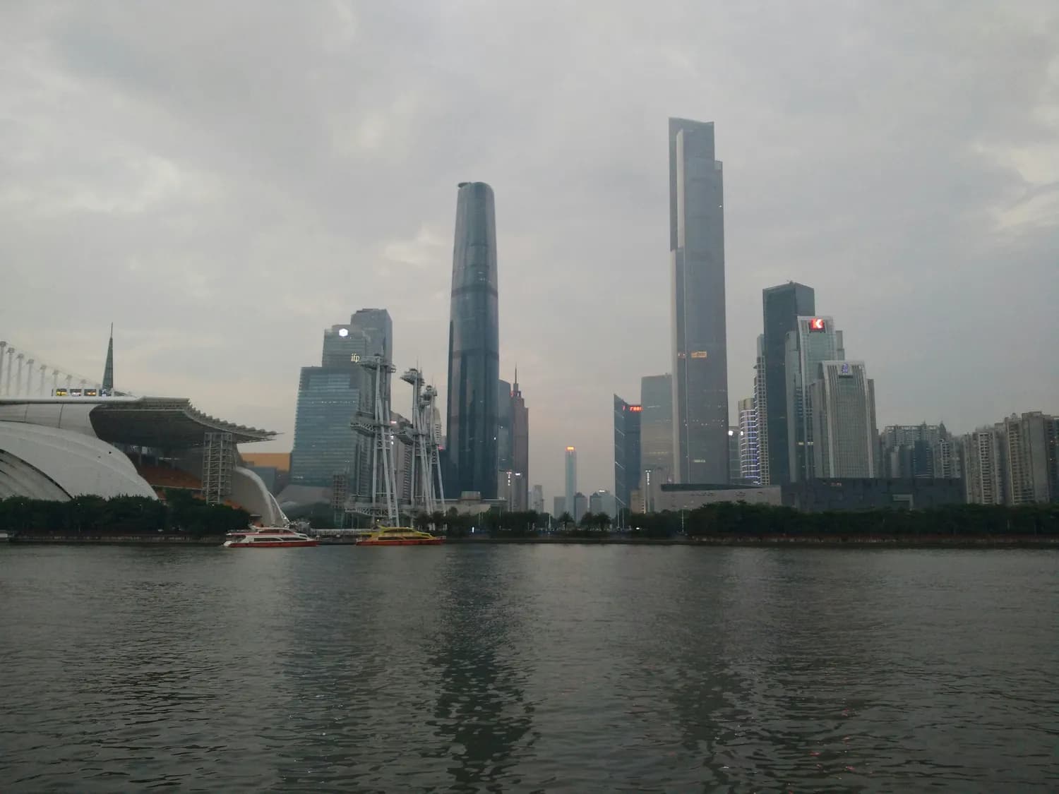 梅溪湖城市岛：长沙新晋网红打卡地