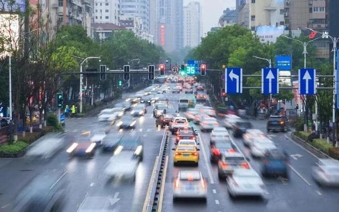 网约车行业困境：价格战、租车陷阱与司机权益保护