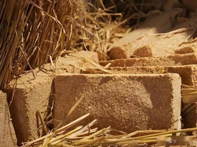 白酒酿造工艺大揭秘：固态法、液态法与固液法